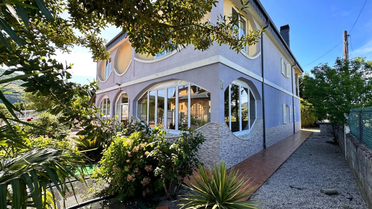Villa David Horta Екстериор снимка